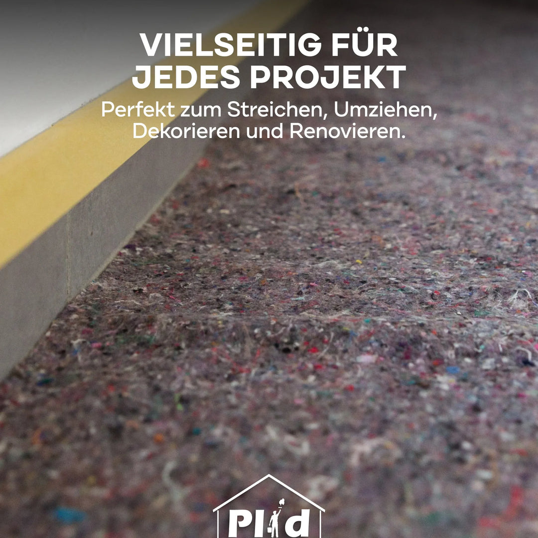 Nahaufnahme vom plid Abdeckvlies 220 g/m² neben einer Wand mit Masking Tape. Text oben: Vielseitig bei Renovierung &amp; Bau - perfekt zum Streichen, Umziehen, Dekorieren und für zuverlässigen Oberflächenschutz.