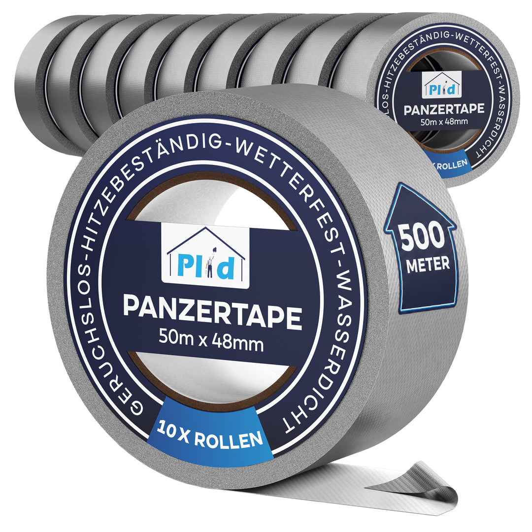 Zehn silberne Rollen Plid Panzertape, 50m x 48mm, gestaffelt hintereinander. Das dunkelblaue Etikett traegt den Ringtext Geruchslos - Hitzebeständig - Wetterfest - Wasserdicht, ein Pfeil nennt 500 Meter, das Band darunter 10x Rollen.